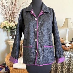Women’s Quilted Reversible Black/Fuchsia Jacket with Pockets